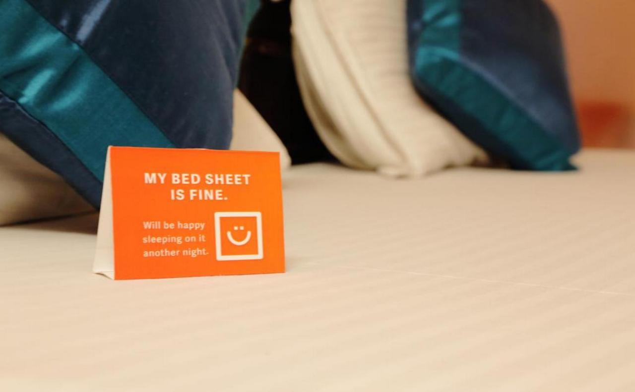 Fabexpress Tp Suite Near Igi Airport Új-Delhi Kültér fotó